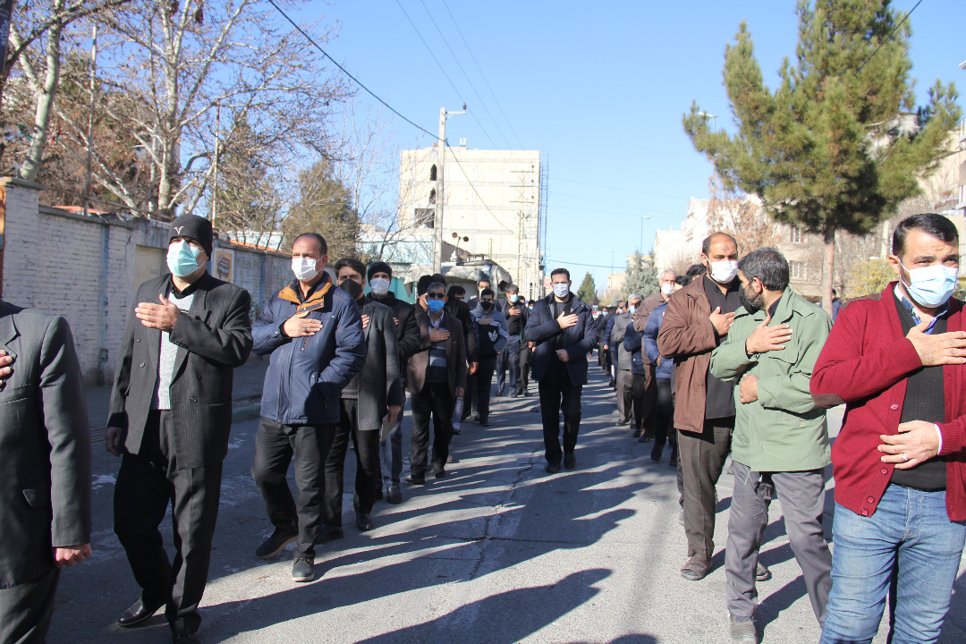 حرکت دسته عزاداری و اجتماع بزرگ سوگواران فاطمی در محمدشهر
