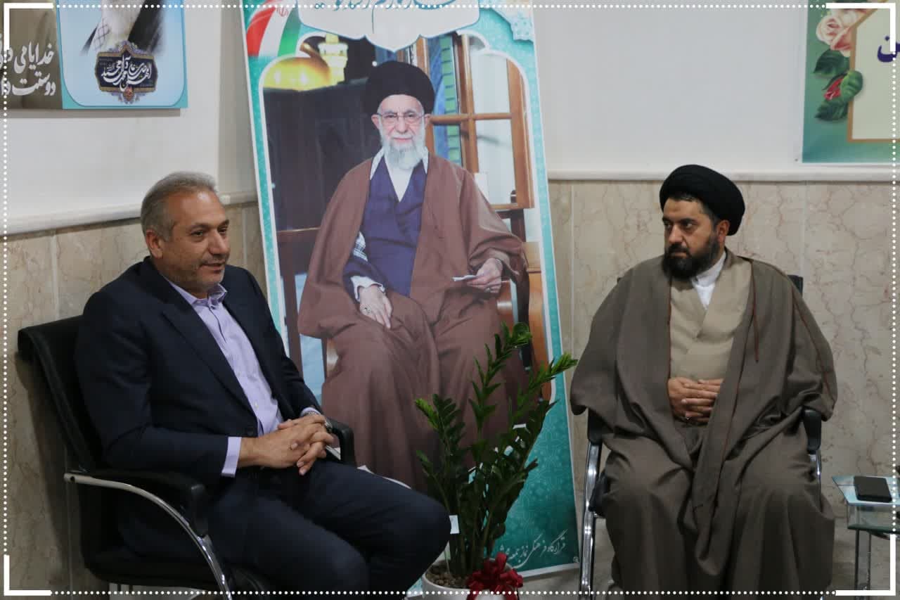 پیام تبریك امام جمعه محمدشهر به مهندس مهرداد حسن زاده شهردار محمدشهر در پی كسب عنوان شهرداری برتر شهرستان کرج و شهردار برتر استان البرز در سال ۱۴۰۲