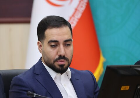 پاکسازی گسترده تبلیغات غیرمجاز و زیباسازی بصری شهر کرج